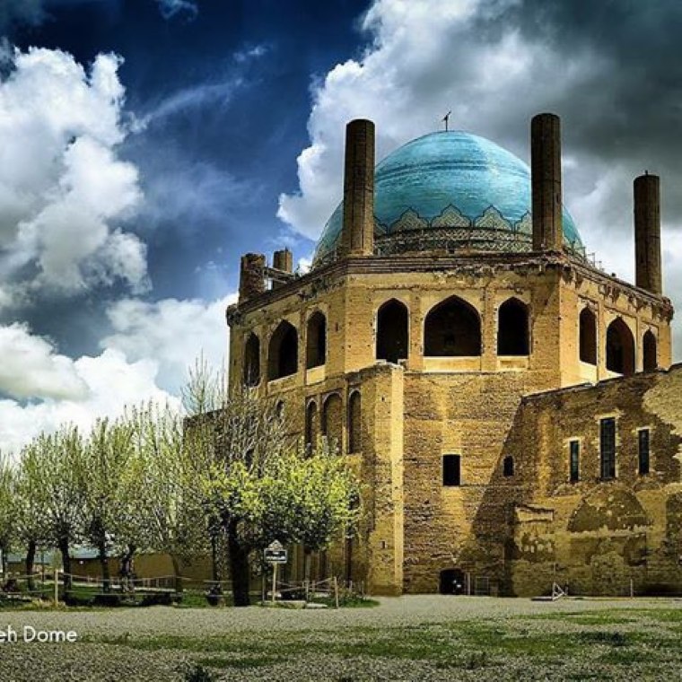 20. Sultaniye Türbesi, Zanjan, İran.

