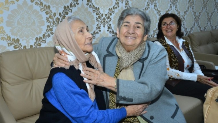 Alzheimer hastalarına şefkat eli