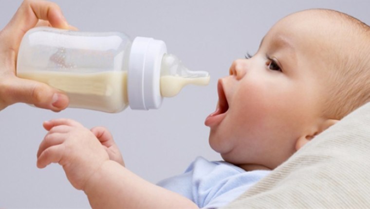 Anne sütü bebekte obeziteyi önlüyor