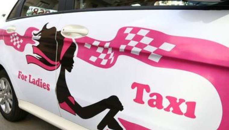 Azerbaycan'da hanımlara özel taksi