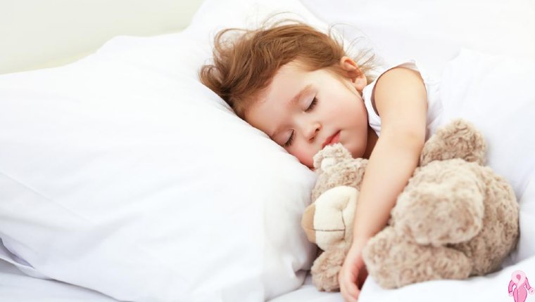 Çocuklarda Uyku Saati Nasıl Olmalıdır?