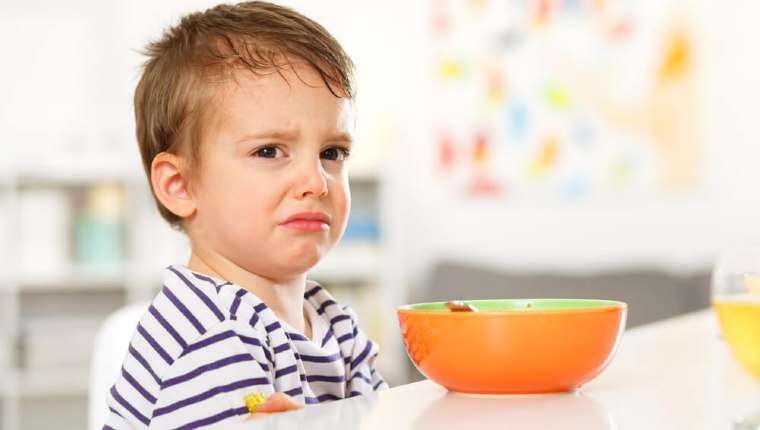 Çocuklarda “yemek ye” baskısı iştahı kapatıyor