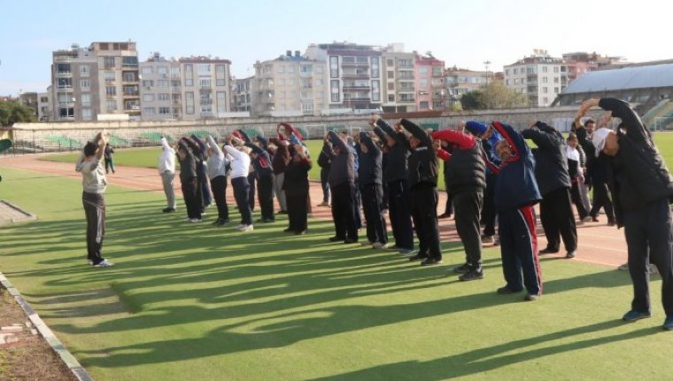 Düzenli egzersiz kanserden koruyor