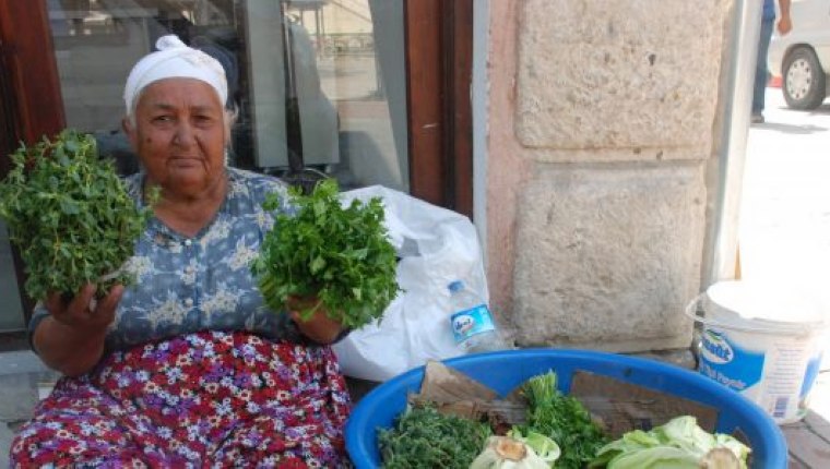 Helal bir lokma için